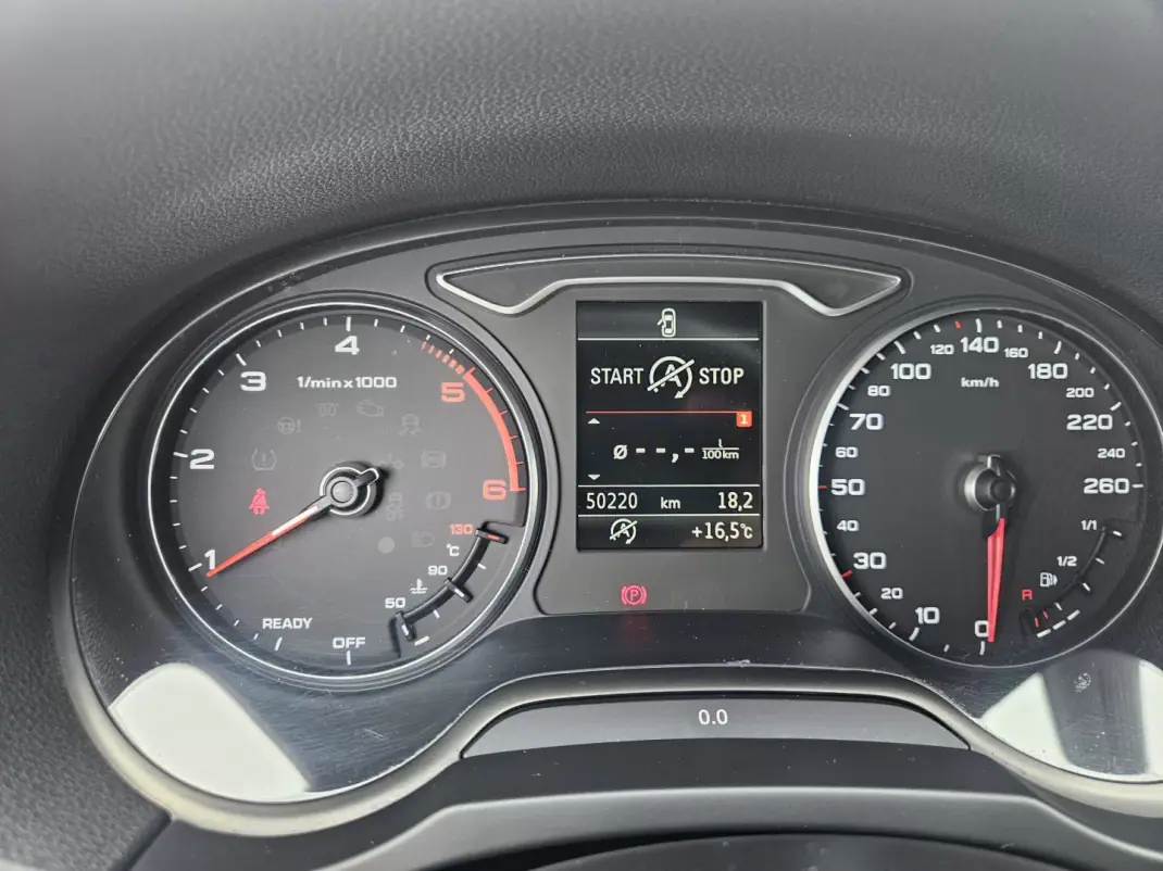 Audi A3 2017 - 22500 EUR, 50100 km - AUTO.MOTO.pt - 50100km - foto 31 de 53