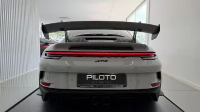 Porsche 992 2023 - 229990 EUR, 6875 km - AUTO.MOTO.pt - 6875km - foto 10 de 42