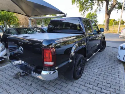 Volkswagen Amarok 2019 - 37000 EUR, 185000 km - AUTO.MOTO.pt - 185000km - foto 9 de 17