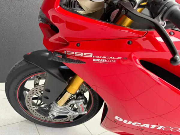 Ducati Panigale 1299 2016 - 17500 EUR, 11358 km - AUTO.MOTO.pt - 11358km - foto 34 de 38
