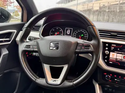 SEAT Arona 2018 - 18500 EUR, 136000 km - AUTO.MOTO.pt - 136000km - foto 18 de 28