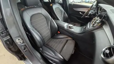 Mercedes-Benz C 300 2021 - 27900 EUR, 186885 km - AUTO.MOTO.pt - 186885km - foto 24 de 30