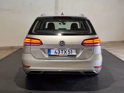 Volkswagen Golf Variant 2017 - 12900 EUR, 151000 km - AUTO.MOTO.pt - 151000km - foto 6 de 25