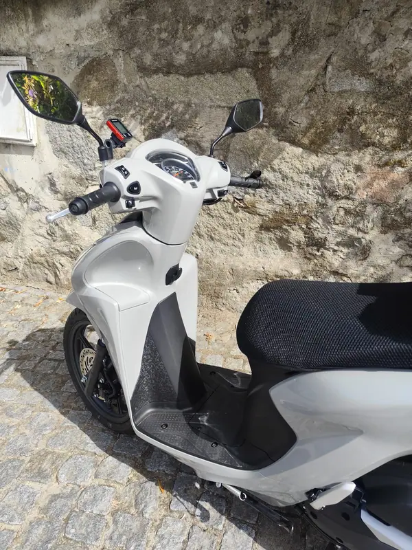 Honda Vision 2026 - 1990 EUR, 1192 km - AUTO.MOTO.pt - 1192km - foto 11 de 15