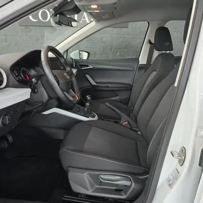 SEAT Arona 2025 - 17990 EUR, 18437 km - AUTO.MOTO.pt - 18437km - foto 13 de 18
