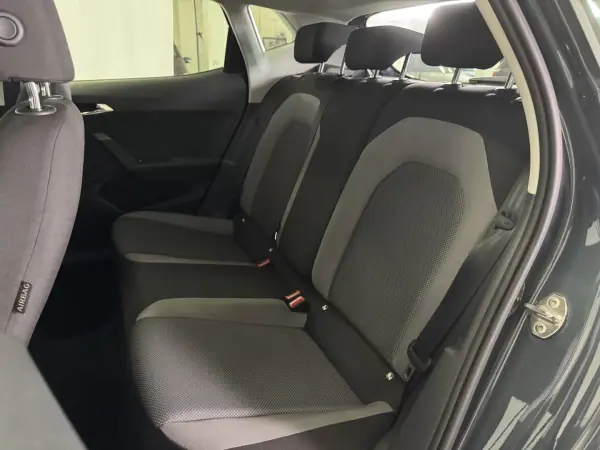 SEAT Ibiza 2019 - 11450 EUR, 70284 km - AUTO.MOTO.pt - 70284km - foto 26 de 39