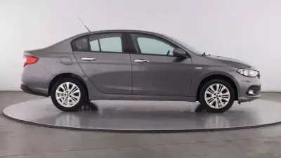 Fiat Tipo Sedan 2016 - 6999 EUR, 99000 km - AUTO.MOTO.pt - 99000km - foto 3 de 12