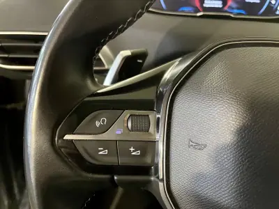 Peugeot 3008 2019 - 14950 EUR, 99000 km - 99000km - foto 22 de 34