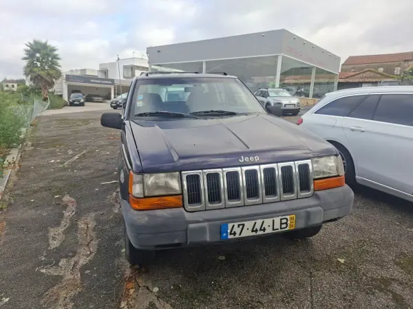 Jeep Grand Cherokee 2.5 TD Laredo 1998 Diesel — 420 922 km Jeep Grand Cherokee 2.5 TD Laredo 1998 Diesel
