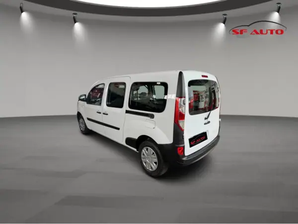Renault 2021 - 11490 EUR, 87869 km - AUTO.MOTO.pt - 87869km - foto 8 de 11