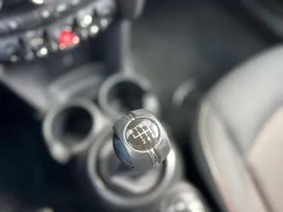 MINI Cooper 2023 - 25750 EUR, 34717 km - AUTO.MOTO.pt - 34717km - foto 19 de 19