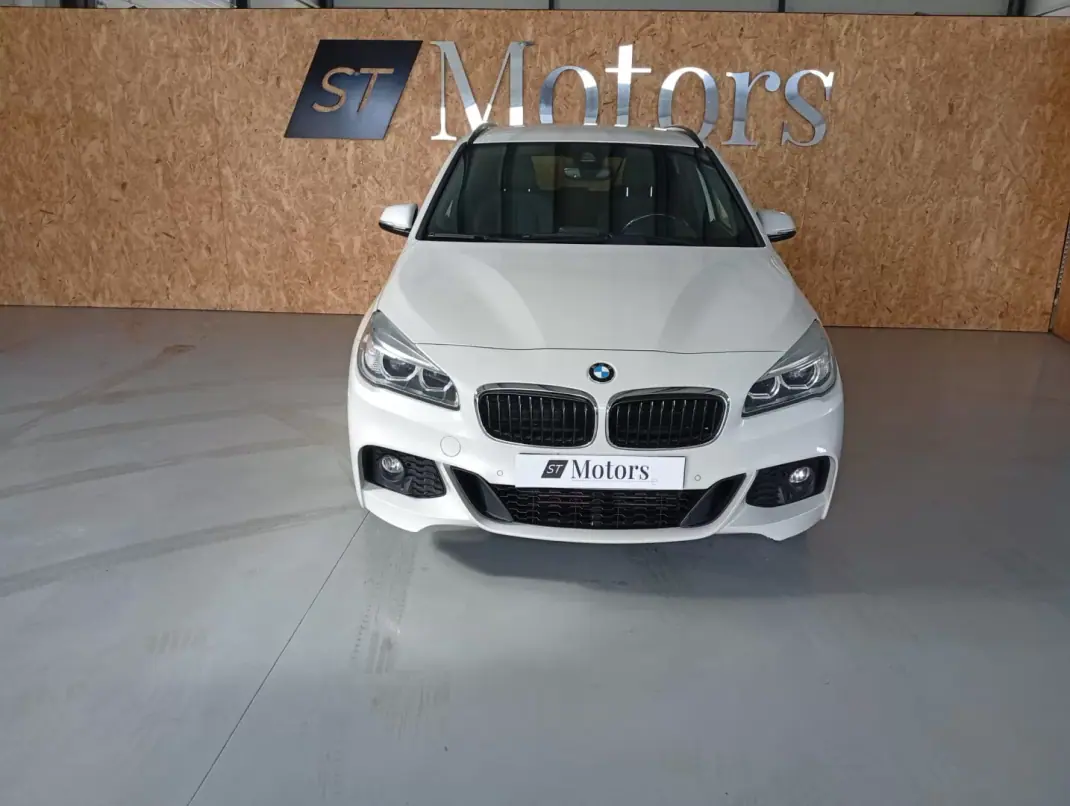 BMW 218 Active Tourer 2015 - 19950 EUR, 130068 km - AUTO.MOTO.pt - 130068km - foto 5 de 20