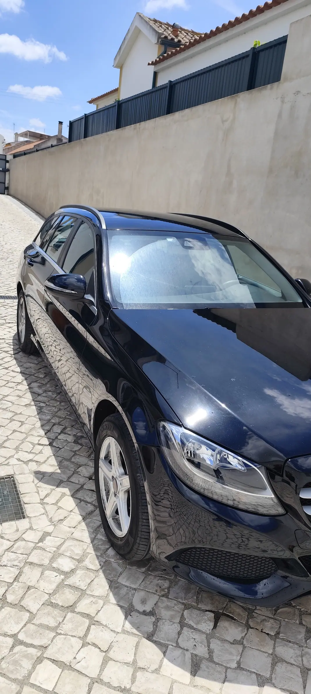 Mercedes-Benz C 200 2015 - 15500 EUR, 178500 km - AUTO.MOTO.pt - 178500km - foto 2 de 12