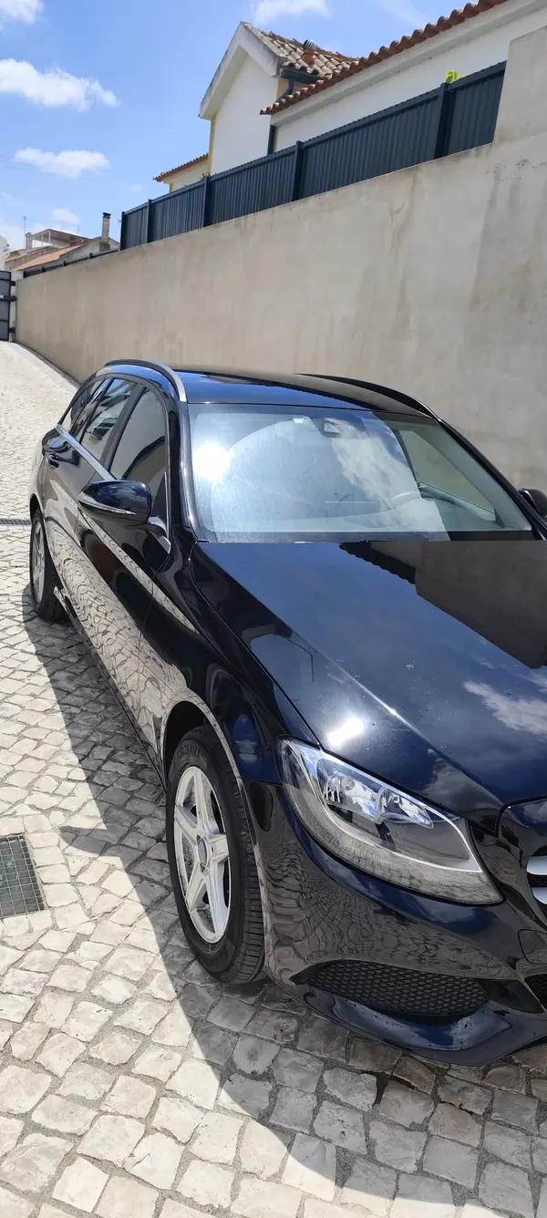 Mercedes-Benz C 200 2015 - 15500 EUR, 178500 km - AUTO.MOTO.pt - 178500km - foto 2 de 12