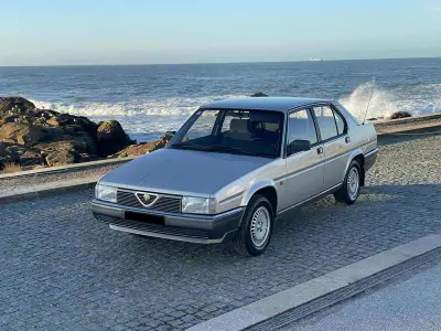 Alfa Romeo 90 1988 - 18900 EUR, 27700 km - AUTO.MOTO.pt - 27700km - foto 40 de 60
