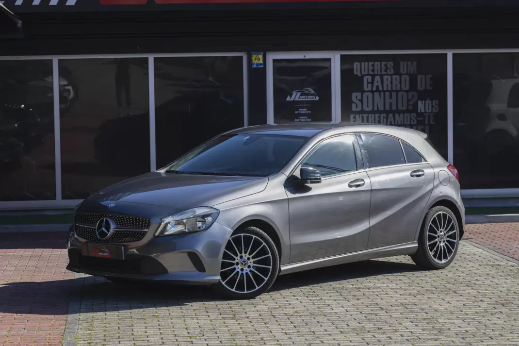 Mercedes-Benz A 160 2016 - 14900 EUR, 172690 km - AUTO.MOTO.pt - 172690km - foto 4 de 33