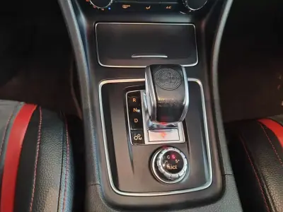 Mercedes-Benz CLA 45 AMG 2016 - 35750 EUR, 126000 km - AUTO.MOTO.pt - 126000km - foto 43 de 48