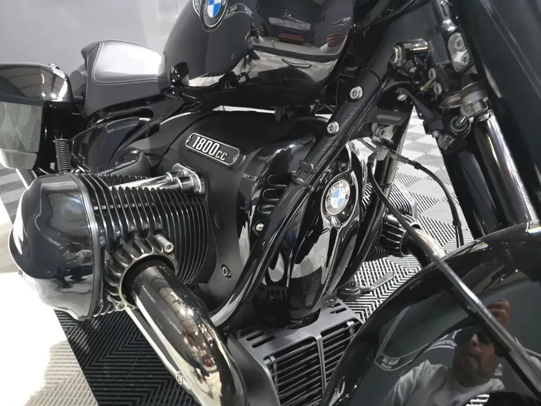 BMW R 18 Roctane 2023 - 22999 EUR, 2500 km - AUTO.MOTO.pt - 2500km - foto 6 de 17