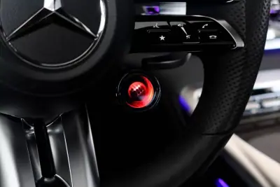 Mercedes-Benz AMG GT 2022 - 155000 EUR, 85300 km - AUTO.MOTO.pt - 85300km - foto 10 de 28