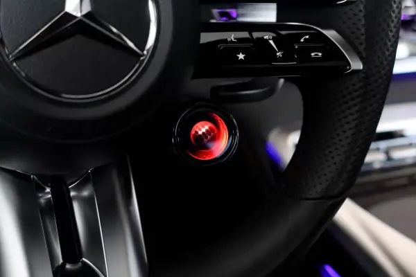 Mercedes-Benz AMG GT 2022 - 155000 EUR, 85300 km - AUTO.MOTO.pt - 85300km - foto 10 de 28