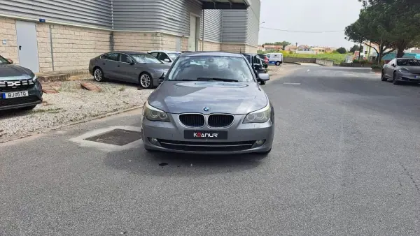 BMW 520 2008 - 7980 EUR, 322077 km - AUTO.MOTO.pt - 322077km - foto 3 de 41