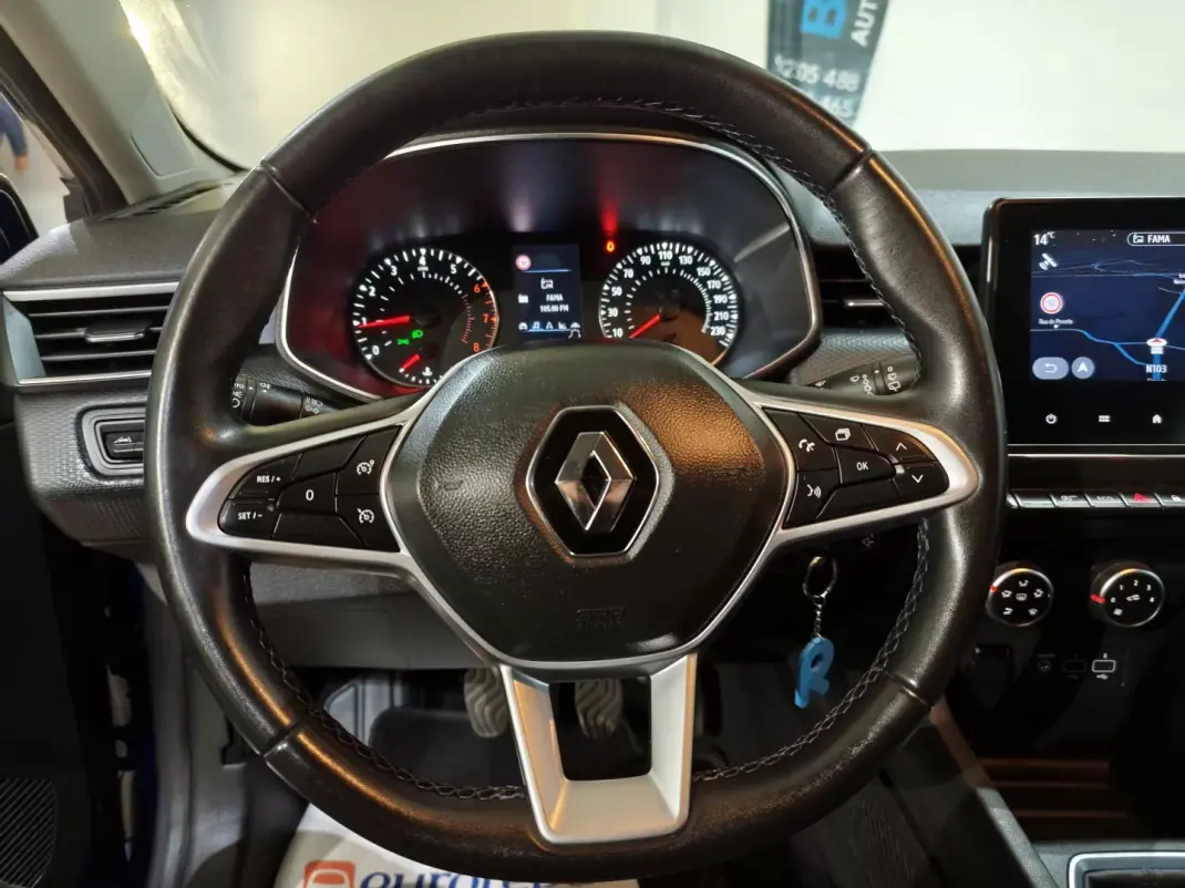Renault Clio 2021 - 13350 EUR, 87000 km - AUTO.MOTO.pt - 87000km - foto 13 de 25