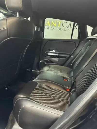 Mercedes-Benz GLA 250 2022 - 34000 EUR, 107000 km - AUTO.MOTO.pt - 107000km - foto 11 de 28
