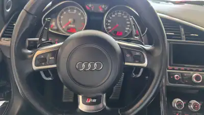 Audi R8 Coupé 2008 - 69500 EUR, 124927 km - AUTO.MOTO.pt - 124927km - foto 41 de 53