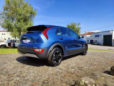 Kia e-Niro 2023 - 26990 EUR, 53098 km - AUTO.MOTO.pt - 53098km - foto 6 de 12