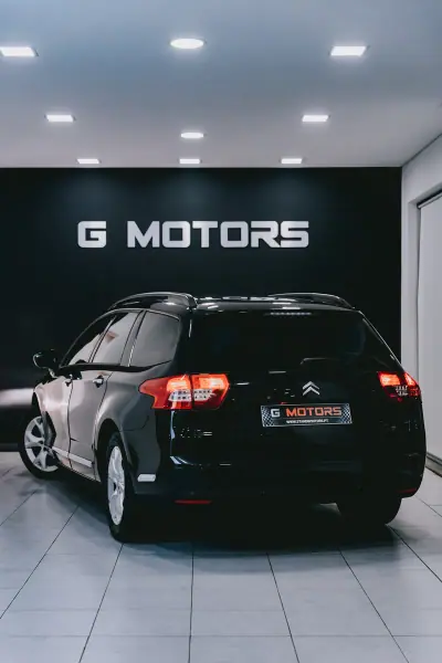 Citroën C5 Tourer 2008 - 6500 EUR, 265000 km - AUTO.MOTO.pt - 265000km - foto 14 de 46