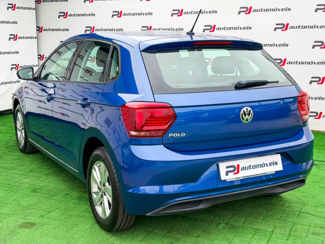 Volkswagen Polo 2019 - 12500 EUR, 110000 km - 110000km - foto 9 de 21