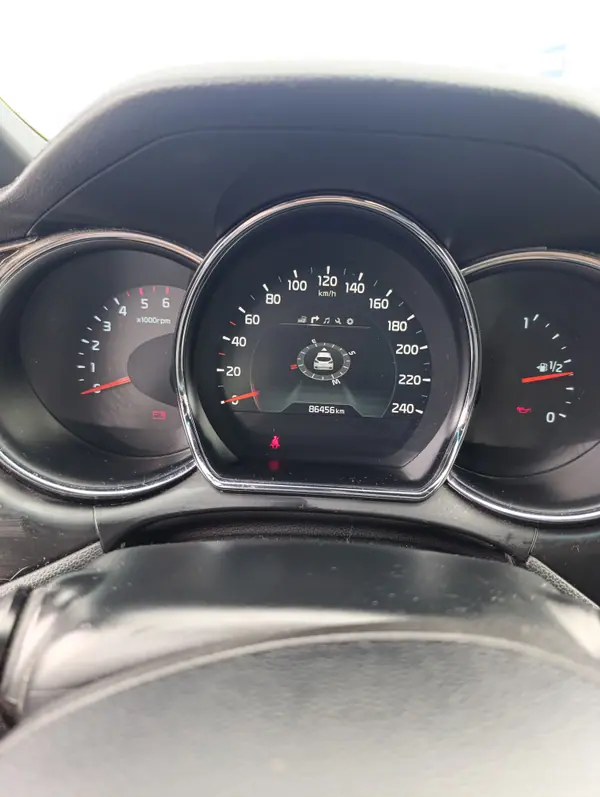 Kia Ceed SW 2016 - 11990 EUR, 86000 km - AUTO.MOTO.pt - 86000km - foto 8 de 8