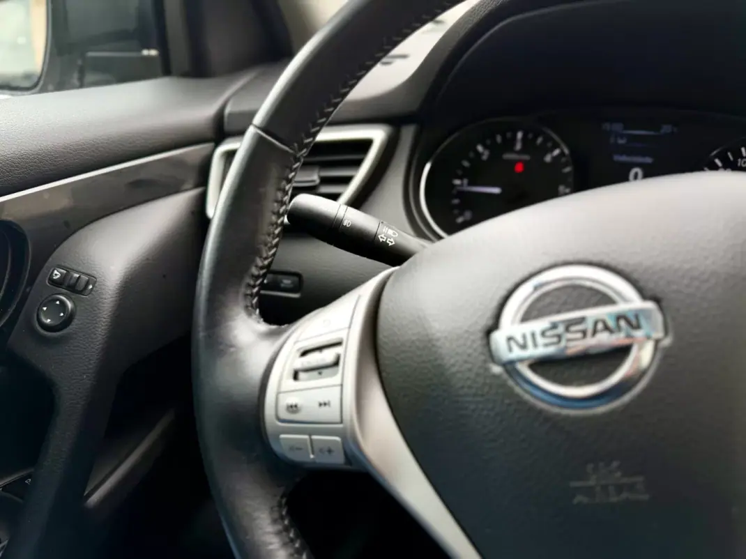 Nissan Qashqai 2016 - 15950 EUR, 76000 km - AUTO.MOTO.pt - 76000km - foto 19 de 26
