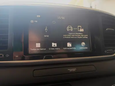 Kia Sportage 2019 - 17950 EUR, 97300 km - 97300km - foto 8 de 11