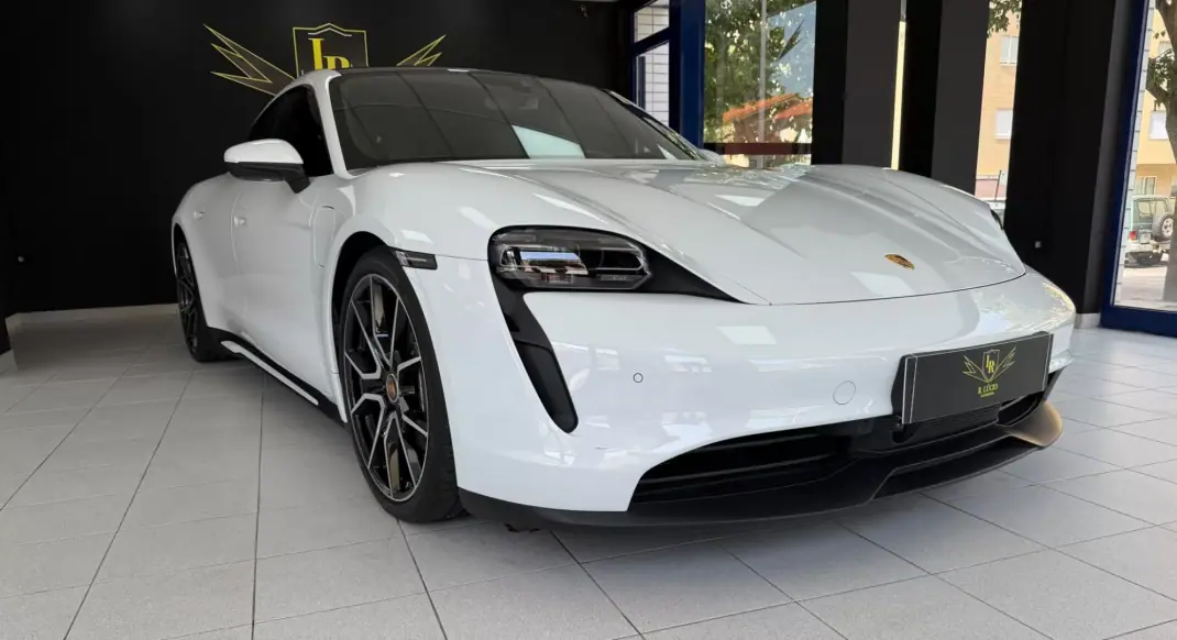 Porsche Taycan 2023 - 67000 EUR, 46411 km - 46411km - foto 7 de 40