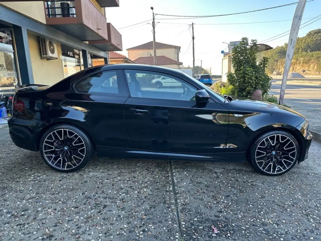 BMW 120 2013 - 17500 EUR, 154360 km - AUTO.MOTO.pt - 154360km - foto 9 de 46