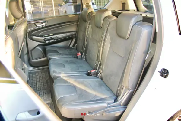 Ford S-Max 2016 - 28900 EUR, 137000 km - AUTO.MOTO.pt - 137000km - foto 13 de 35