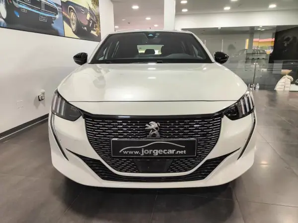 Peugeot 208 2021 - 13990 EUR, 80000 km - AUTO.MOTO.pt - 80000km - foto 5 de 49