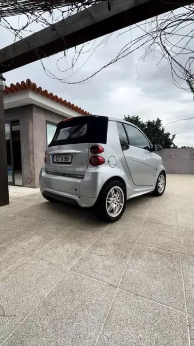 Smart Fortwo Cabrio 2013 - 7999 EUR, 113669 km - AUTO.MOTO.pt - 113669km - foto 25 de 25
