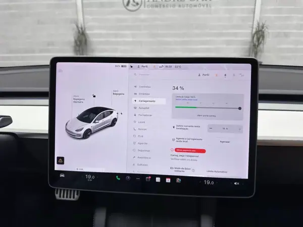 Tesla Model 3 2021 - 27950 EUR, 49088 km - AUTO.MOTO.pt - 49088km - foto 11 de 59