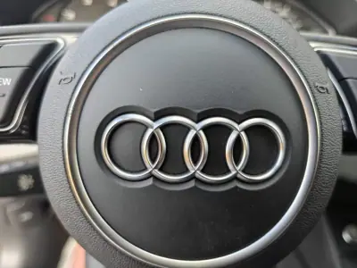 Audi A4 Avant 2019 - 23990 EUR, 79500 km - 79500km - foto 32 de 46