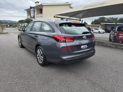Hyundai i30 SW 2020 - 14990 EUR, 159000 km - AUTO.MOTO.pt - 159000km - foto 4 de 41