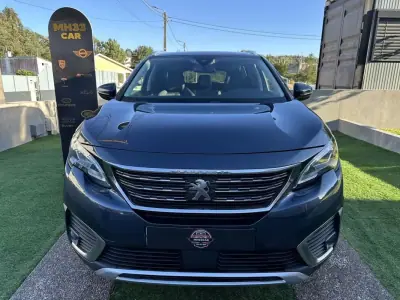 Peugeot 5008 2018 - 14900 EUR, 220000 km - AUTO.MOTO.pt - 220000km - foto 2 de 60