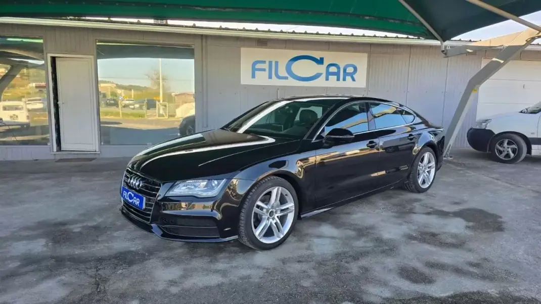 Audi A7 Sportback 2013 - 19800 EUR, 232000 km - AUTO.MOTO.pt - 232000km - foto 1 de 20