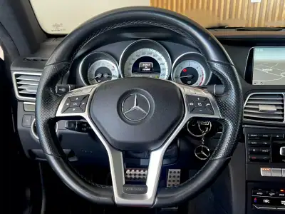 Mercedes-Benz E 220 2015 - 24999 EUR, 161900 km - AUTO.MOTO.pt - 161900km - foto 105 de 135