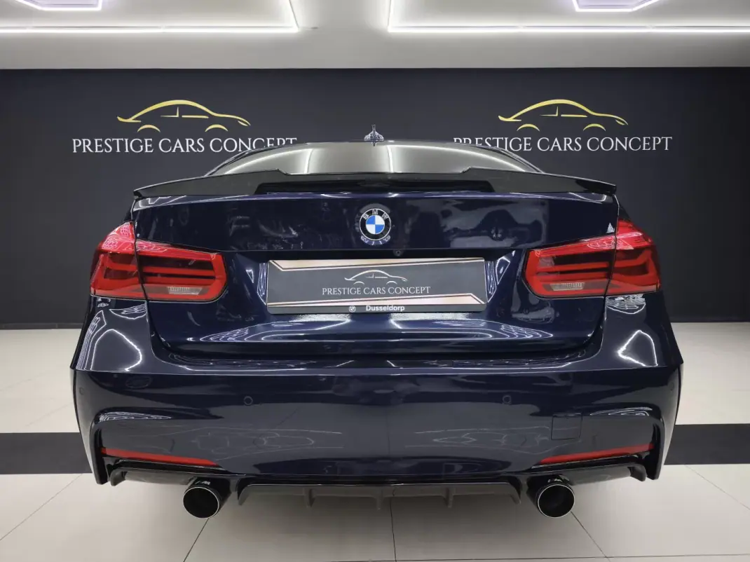 BMW 330 2016 - 21750 EUR, 204172 km - AUTO.MOTO.pt - 204172km - foto 12 de 45