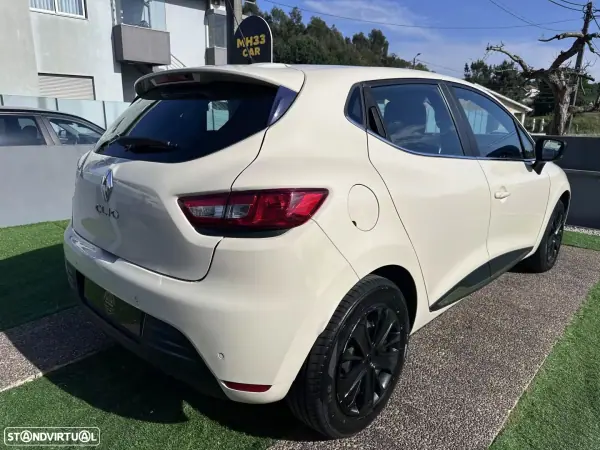 Renault Clio 2017 - 8500 EUR, 135702 km - AUTO.MOTO.pt - 135702km - foto 7 de 47
