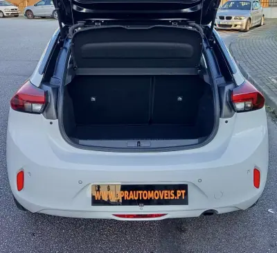 Opel Corsa 2021 - 12990 EUR, 111200 km - AUTO.MOTO.pt - 111200km - foto 9 de 16