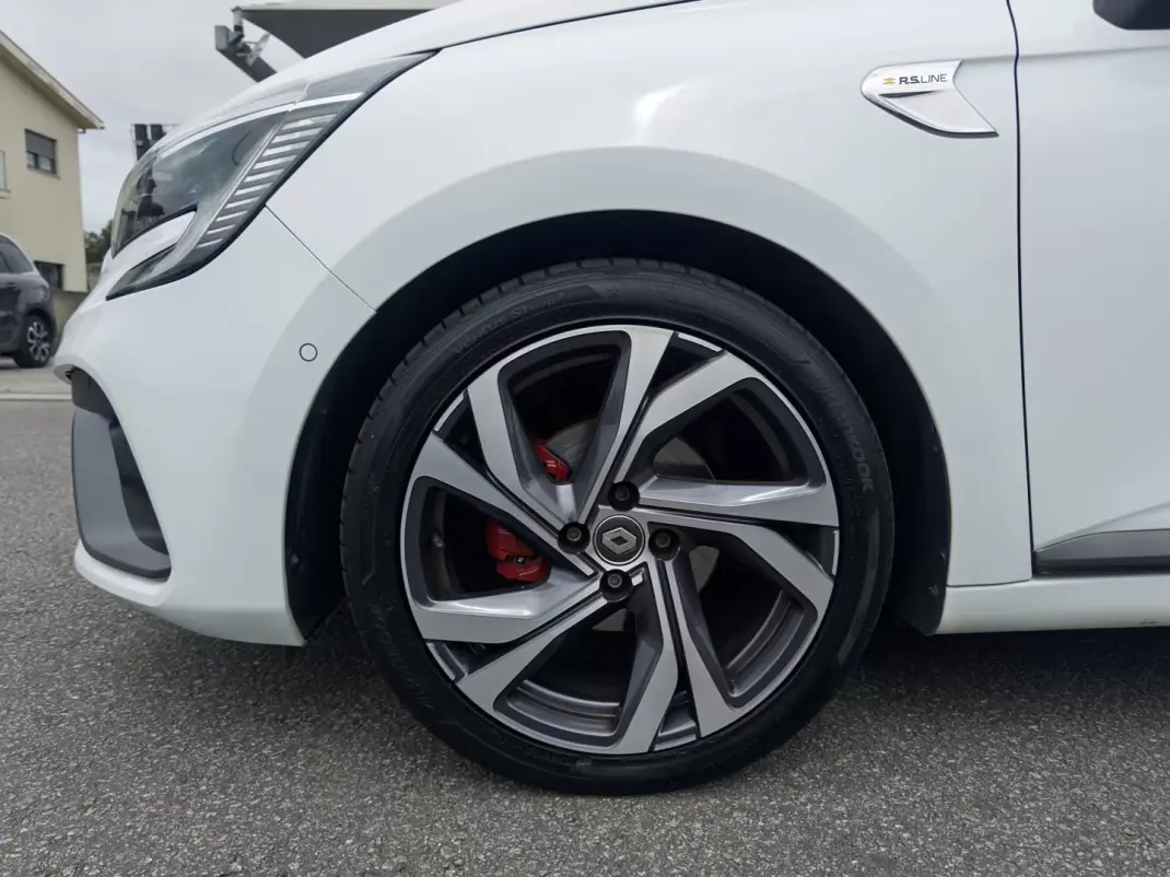 Renault Clio 2020 - 14990 EUR, 113000 km - AUTO.MOTO.pt - 113000km - foto 12 de 38