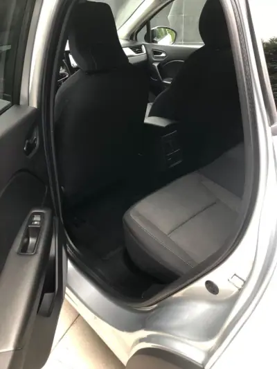 Renault Captur 2023 - 16900 EUR, 51000 km - AUTO.MOTO.pt - 51000km - foto 19 de 31